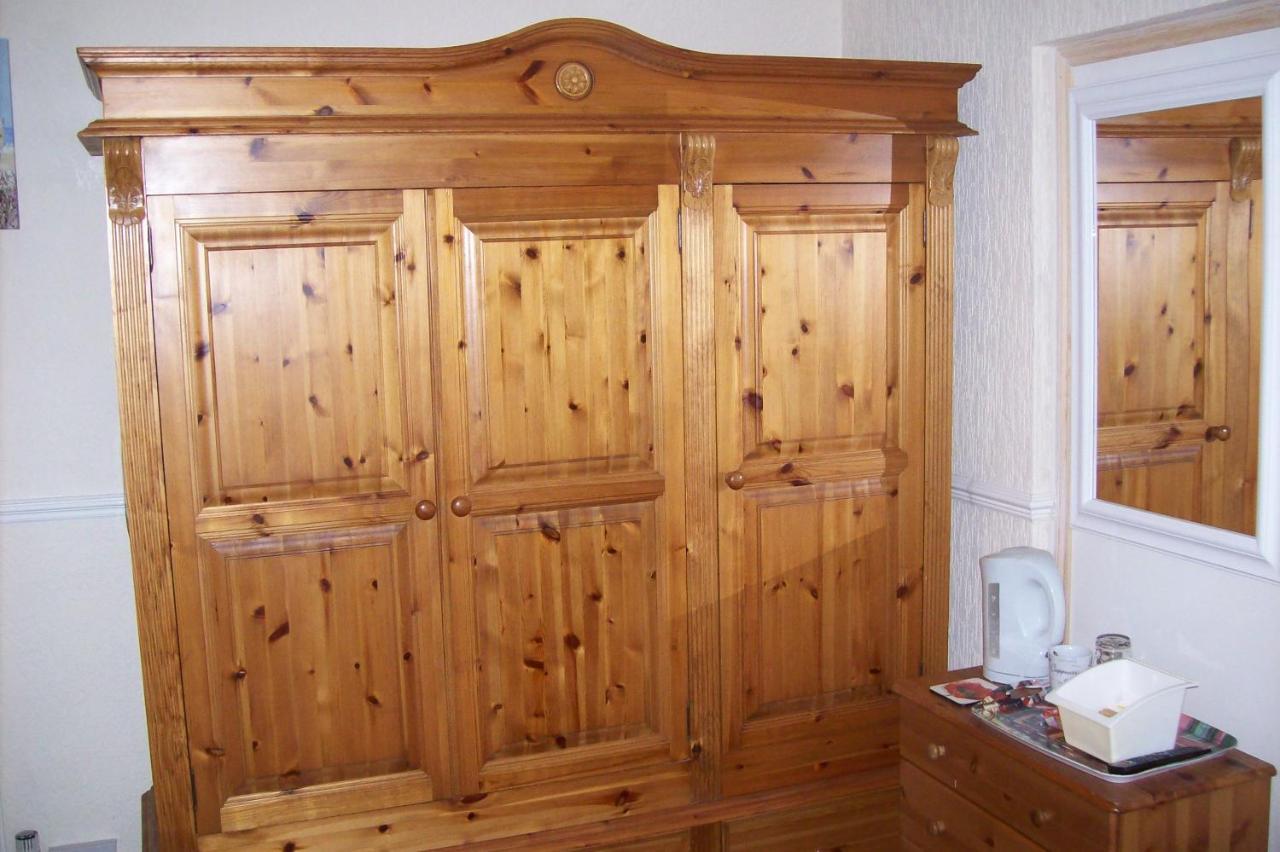 Avalon Guest Accommodation Great Yarmouth Buitenkant foto
